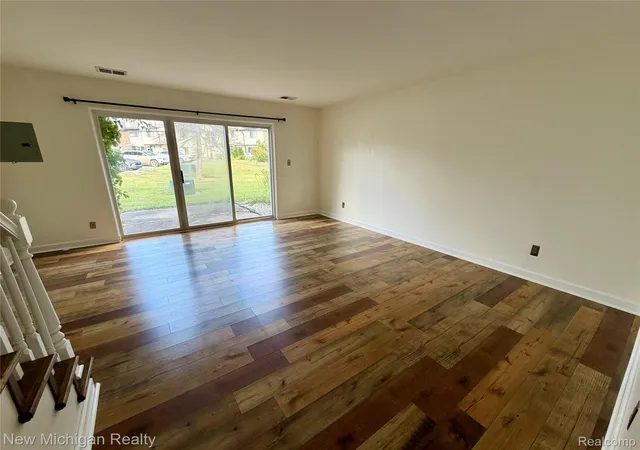 Photo 2 of Condo for sale at 854 N Main St, Milford, MI 48381 | MLS# 20261070905 | Listing updated on 2026-09-14