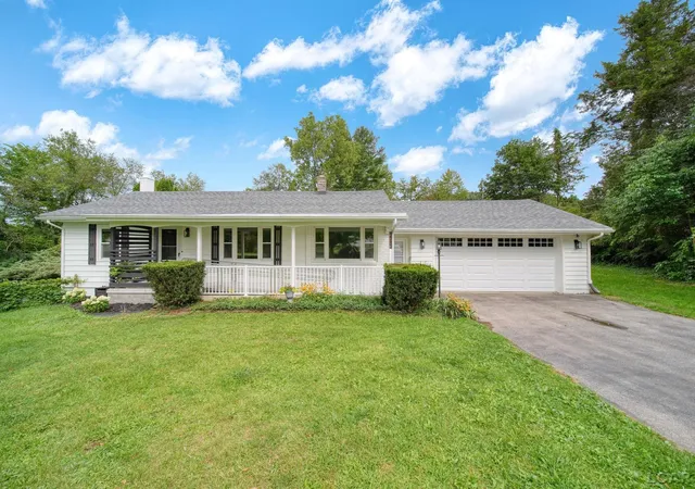 Photo 1 of Single family home for sale at 2787 Lenawee Hills Hwy, Adrian, MI 49221 | MLS# 56050220648 | Listing updated on 2026-09-14