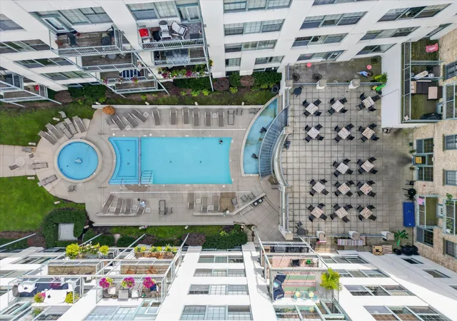 Photo 2 of Condo for sale at 940 Monroe Ave NW #462, Grand Rapids, MI 49503 | MLS# 65026046779 | Listing updated on 2026-09-12