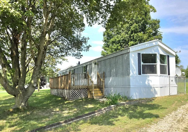 Photo 3 of Single family home for sale at 119 Wright Rd, Quincy, MI 49082 | MLS# 62026046781 | Listing updated on 2026-09-09