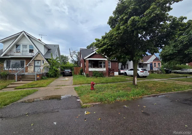 Single family home for sale at 10360 Crocuslawn St, Detroit, MI 48204 | MLS# 20261070917