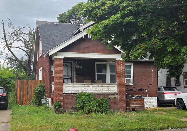 Photo 2 of Single family home for sale at 10360 Crocuslawn St, Detroit, MI 48204 | MLS# 20261070917 | Listing updated on 2026-09-16