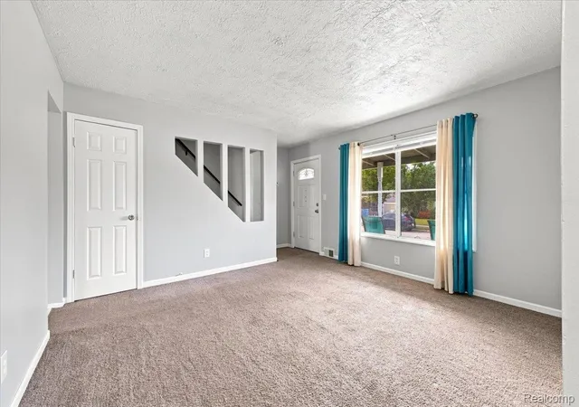 Photo 3 of Single family home for sale at 14801 Mona Ave, Warren, MI 48089 | MLS# 20261070923 | Listing updated on 2026-09-03