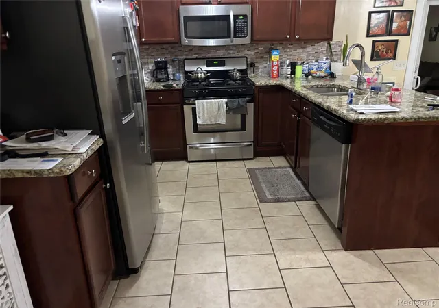 Photo 3 of Single family home for sale at 25132 St Clement Dr, Warren, MI 48089 | MLS# 20261070926 | Listing updated on 2026-09-13
