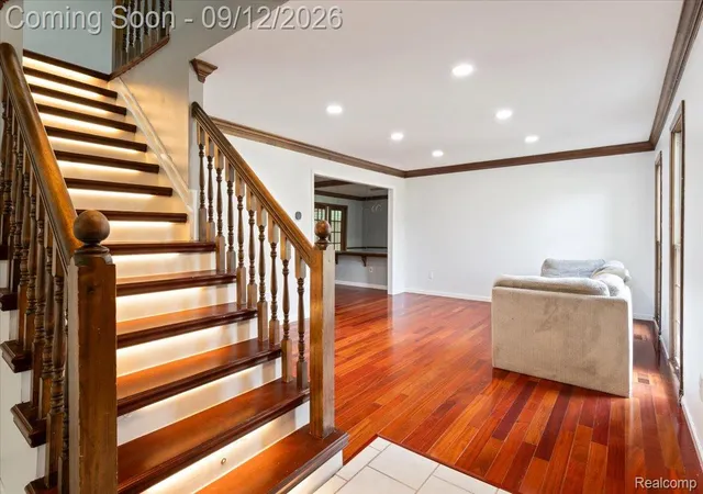Photo 3 of Single family home for sale at 2196 Willow Leaf Dr, Rochester Hills, MI 48309 | MLS# 20261070931 | Listing updated on 2026-09-13