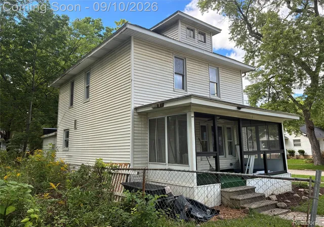 Photo 2 of Single family home for sale at 1517 Iowa Ave, Flint, MI 48506 | MLS# 20261070938 | Listing updated on 2026-09-10