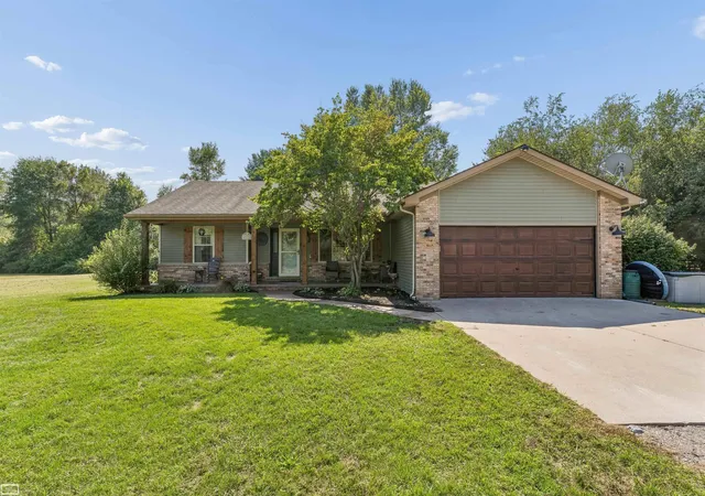 Photo 3 of Single family home for sale at 5765 Roberts Rd, Cottrellville, MI 48039 | MLS# 58050220656 | Listing updated on 2026-09-03