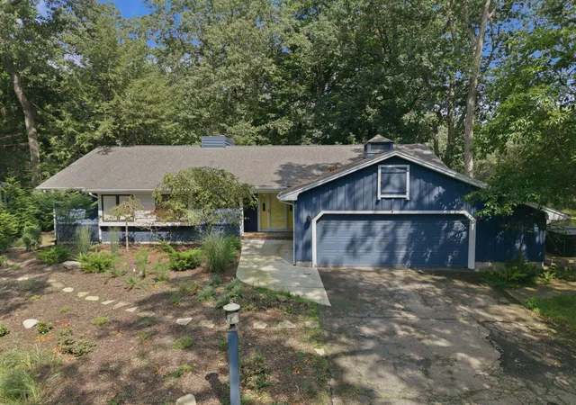 Photo 1 of Single family home for sale at 4089 Birchmont Trl, New Buffalo, MI 49117 | MLS# 69026046800 | Listing updated on 2026-09-03