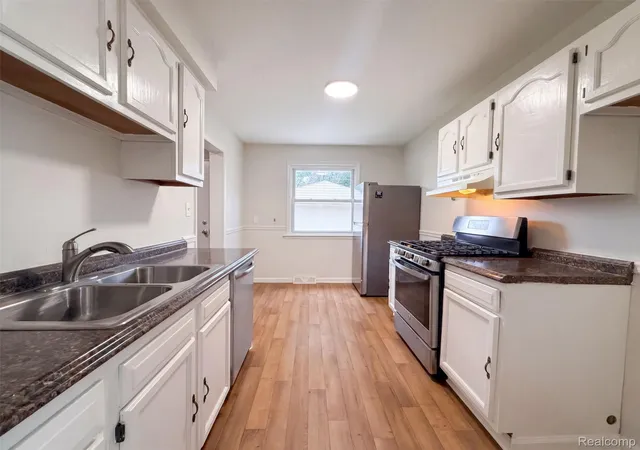 Photo 2 of Single family home for sale at 24346 Lehigh St, Dearborn Heights, MI 48125 | MLS# 20261070953 | Listing updated on 2026-09-12
