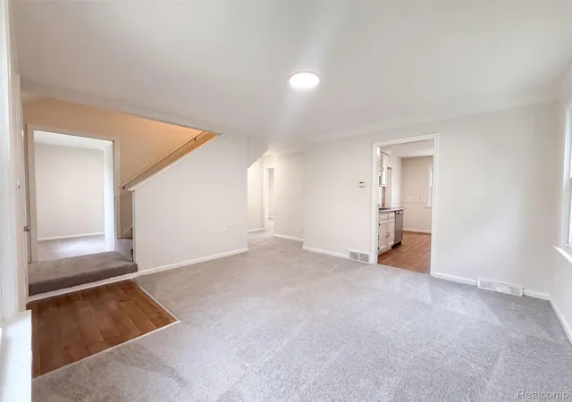 Photo 3 of Single family home for sale at 24346 Lehigh St, Dearborn Heights, MI 48125 | MLS# 20261070953 | Listing updated on 2026-09-12