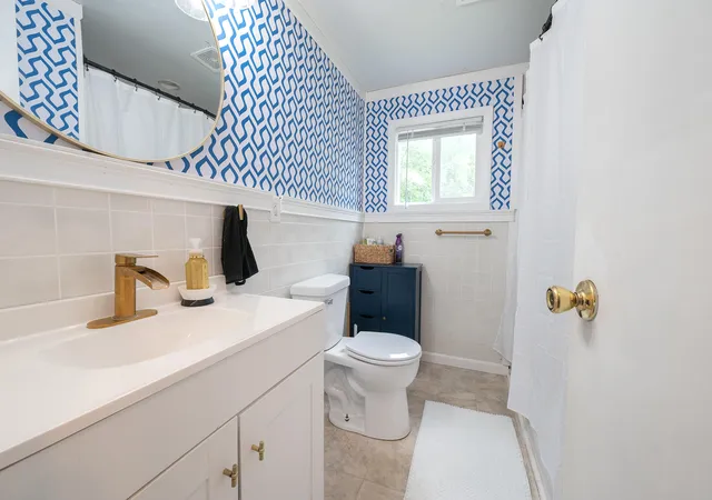 Photo 4 of Single family home for sale at 498 N Maple St, Fennville, MI 49408 | MLS# 65026046806 | Listing updated on 2026-09-16