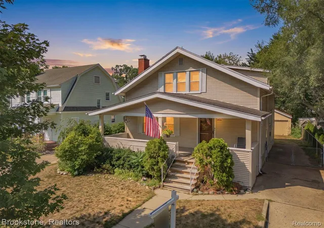 Photo 1 of Land for sale at 511 Woodcrest Dr, Royal Oak, MI 48067 | MLS# 20261070960 | Listing updated on 2026-09-16
