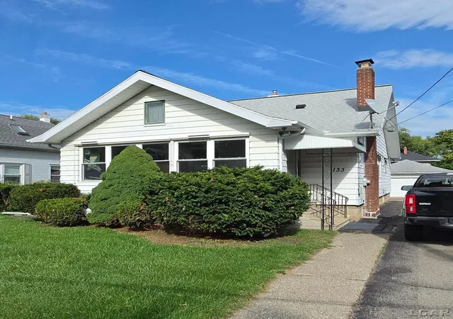 Photo 3 of Single family home for sale at 133 N Wisner St, Jackson, MI 49202 | MLS# 56050220663 | Listing updated on 2026-09-14