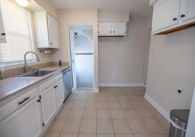 Photo 4 of Single family home for sale at 1520 N Alexander Ave, Royal Oak, MI 48067 | MLS# 81026046811 | Listing updated on 2026-09-17