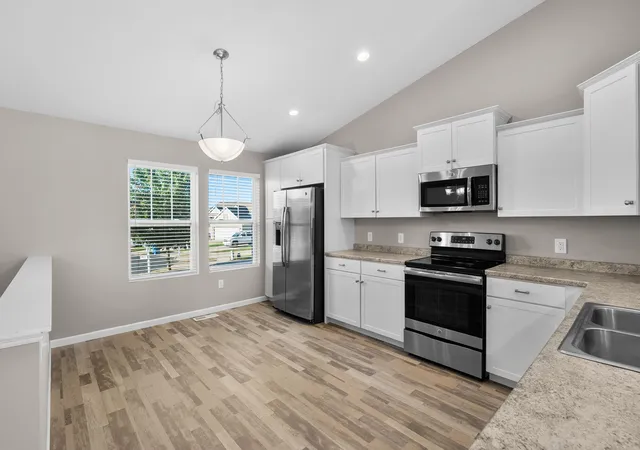 Photo 3 of Single family home for sale at 1324 Ellery Grv Ct #15, Vicksburg, MI 49097 | MLS# 66026046810 | Listing updated on 2026-09-03