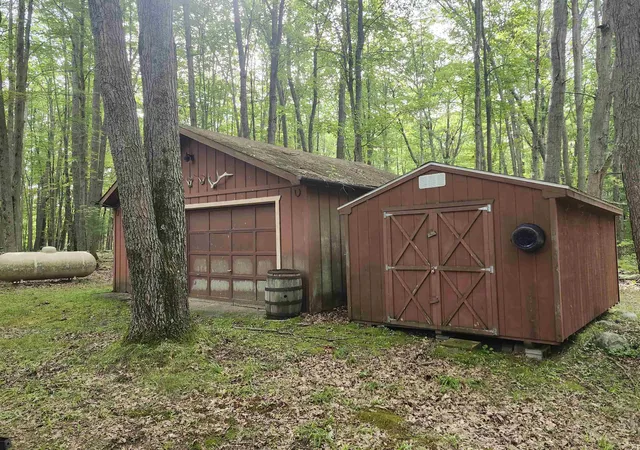 Photo 3 of Single family home for sale at 2195 National City Rd, Hale, MI 48739 | MLS# 77080073182 | Listing updated on 2026-09-06