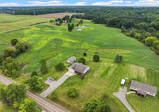 Photo 3 of Single family home for sale at 2436 S Henderson Rd, Davison, MI 48423 | MLS# 5050220672 | Listing updated on 2026-09-04