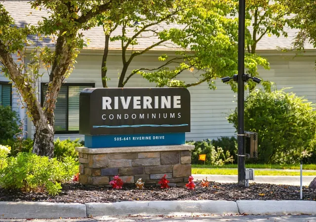Photo 2 of Condo for sale at 545 Riverine Dr, Traverse City, MI 49684 | MLS# 78080073185 | Listing updated on 2026-09-11