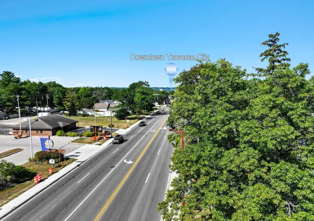 Photo 3 of Multi family home for sale at 1055 E Front St, Traverse City, MI 49686 | MLS# 78080073186 | Listing updated on 2026-09-08