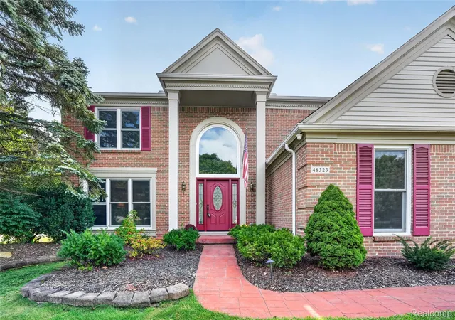 Photo 2 of Single family home for sale at 48323 Red Run Dr, Canton, MI 48187 | MLS# 20261070989 | Listing updated on 2026-09-14