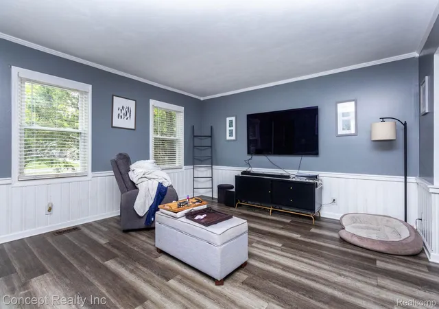 Photo 3 of Single family home for sale at 21467 Jewell Ct, Grosse Ile, MI 48138 | MLS# 20261070997 | Listing updated on 2026-09-21