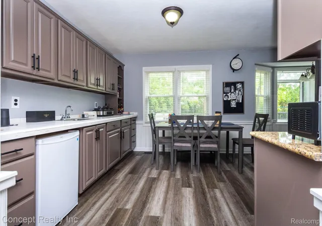 Photo 3 of Single family home for sale at 21467 Jewell Ct, Grosse Ile, MI 48138 | MLS# 20261070997 | Listing updated on 2026-09-21