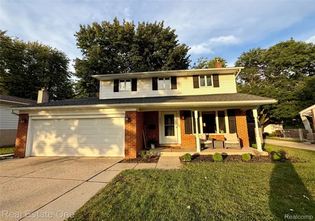 Photo 2 of Single family home for sale at 1867 Wilshire St, Westland, MI 48186 | MLS# 20261071012 | Listing updated on 2026-09-05