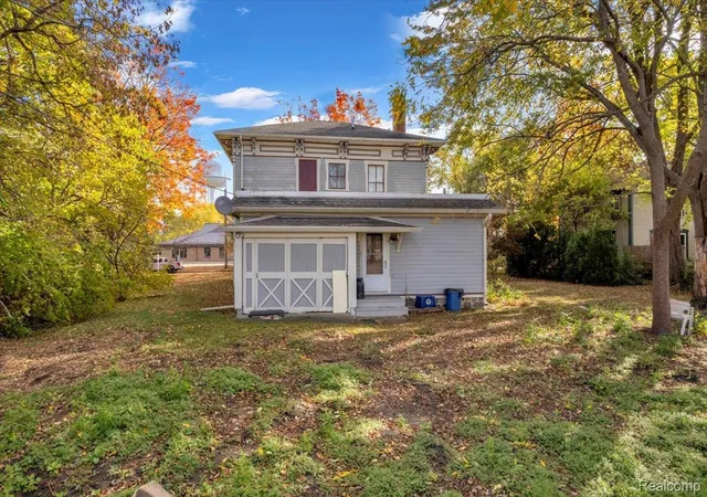 Photo 3 of Single family home for sale at 165 N Main St, Imlay City, MI 48444 | MLS# 20261071015 | Listing updated on 2026-09-12