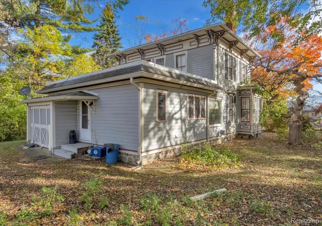 Photo 4 of Single family home for sale at 165 N Main St, Imlay City, MI 48444 | MLS# 20261071015 | Listing updated on 2026-09-12