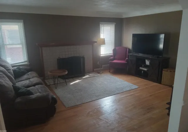 Photo 3 of Single family home for sale at 21911 Oakwood Ave, Eastpointe, MI 48021 | MLS# 58050220689 | Listing updated on 2026-09-03