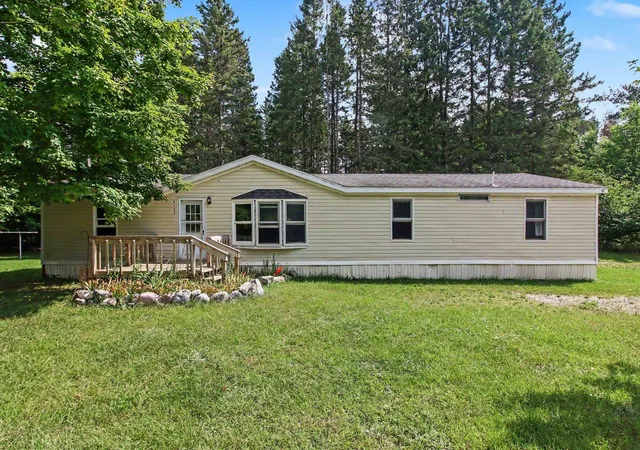 Photo 1 of Single family home for sale at 9783 Co Rd 633, Buckley, MI 49620 | MLS# 78080073187 | Listing updated on 2026-09-11