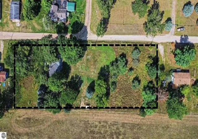 Photo 2 of Single family home for sale at 216 E South St, Springville Township Wexford, MI 49668 | MLS# 78080073188 | Listing updated on 2026-09-06