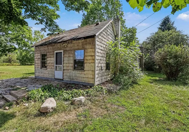 Photo 3 of Single family home for sale at 216 E South St, Springville Township Wexford, MI 49668 | MLS# 78080073188 | Listing updated on 2026-09-06