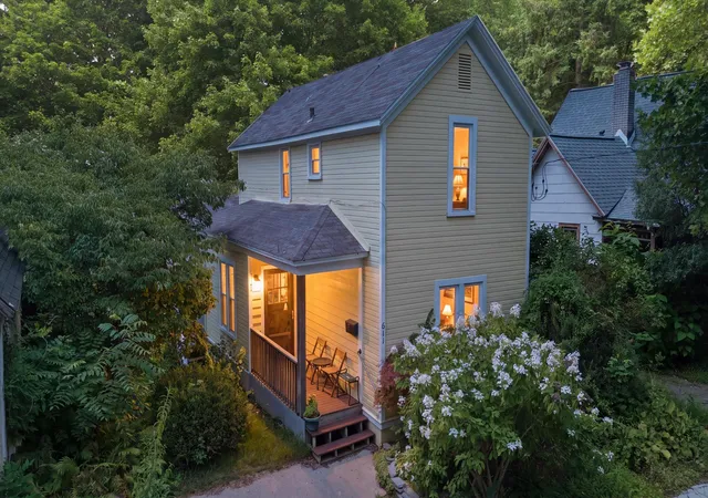 Photo 1 of Single family home for sale at 611 Miner St, Ann Arbor, MI 48103 | MLS# 81026046848 | Listing updated on 2026-09-11