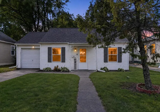 Photo 1 of Sale Pending at 49 N 32nd Street, Battle Creek, MI 49015 | MLS# 66026046847 | Listing updated on 2026-09-05