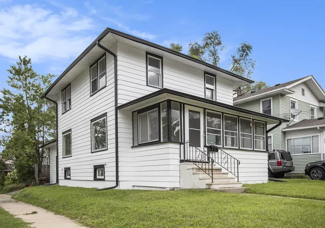 Single family home for sale at 51 Latta St, Battle Creek, MI 49017 | MLS# 66026046849