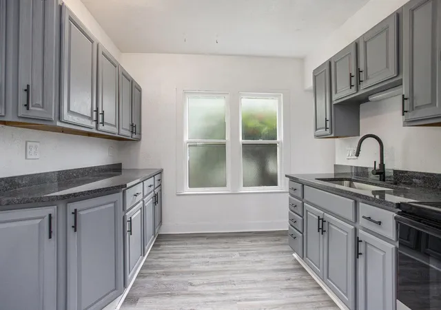 Photo 4 of Single family home for sale at 51 Latta St, Battle Creek, MI 49017 | MLS# 66026046849 | Listing updated on 2026-09-11