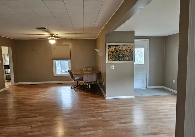 Photo 4 of Single family home for sale at 130 E Sycamore St, Wayland, MI 49348 | MLS# 65026046857 | Listing updated on 2026-09-17
