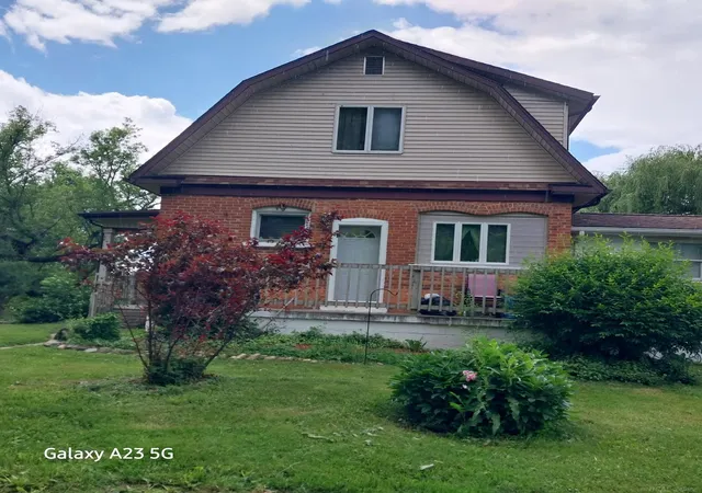 Photo 3 of Single family home for sale at 287 E Harrington Rd, Croswell, MI 48422 | MLS# 58050220694 | Listing updated on 2026-09-09
