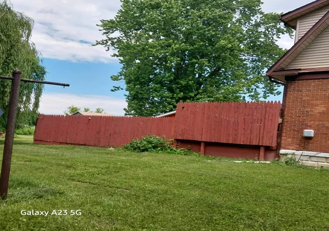 Photo 4 of Single family home for sale at 287 E Harrington Rd, Croswell, MI 48422 | MLS# 58050220694 | Listing updated on 2026-09-09