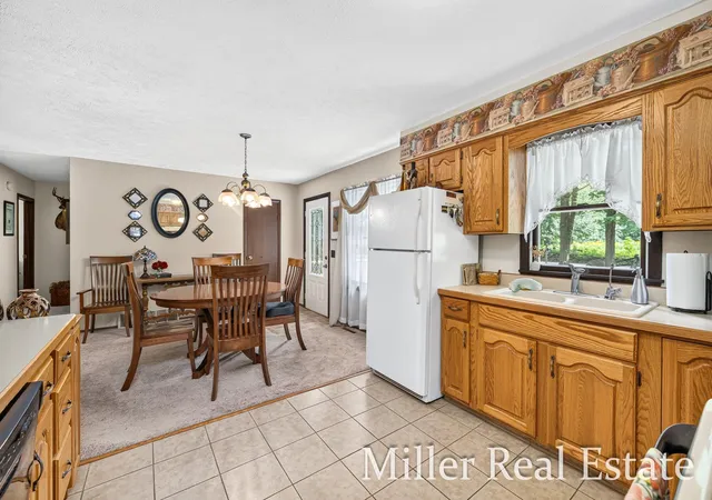 Photo 3 of Single family home for sale at 4695 Farrel Rd, Hastings, MI 49058 | MLS# 65026046866 | Listing updated on 2026-09-03