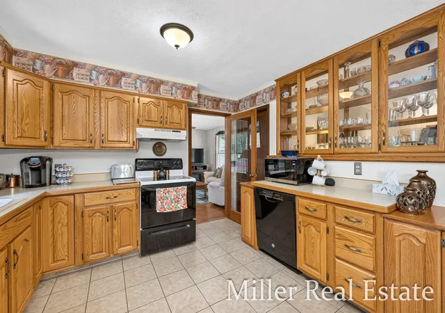 Photo 4 of Single family home for sale at 4695 Farrel Rd, Hastings, MI 49058 | MLS# 65026046866 | Listing updated on 2026-09-03