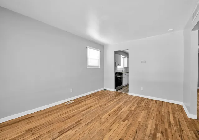 Photo 4 of Single family home for sale at 1636 E Pearl Ave, Hazel Park, MI 48030 | MLS# 81026046868 | Listing updated on 2026-09-04