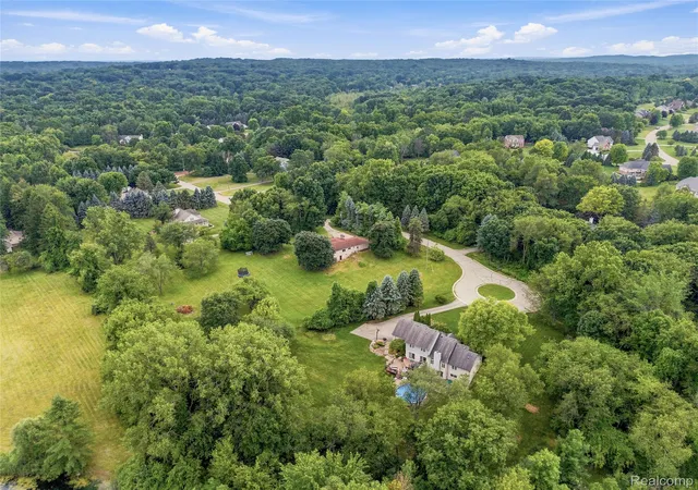 Photo 4 of Land for sale at 0000 Indianwood Ct, Clarkston, MI 48348 | MLS# 20261071040 | Listing updated on 2026-09-03