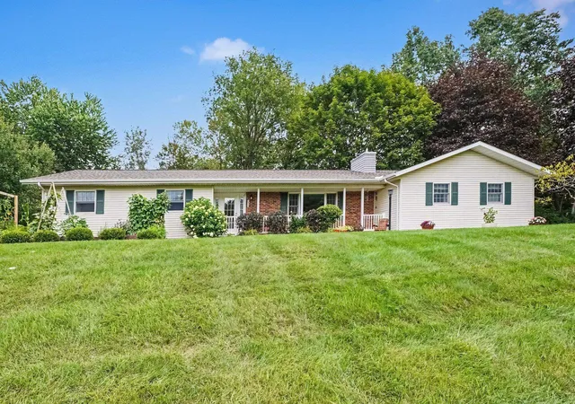 Photo 2 of Single family home for sale at 2839 Lake George Rd, West Branch, MI 48661 | MLS# 77080073195 | Listing updated on 2026-09-15