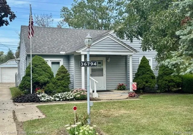 Photo 1 of Sale Pending at 36794 Ellis St, New Boston, MI 48164 | MLS# 20261071049 | Listing updated on 2026-09-06