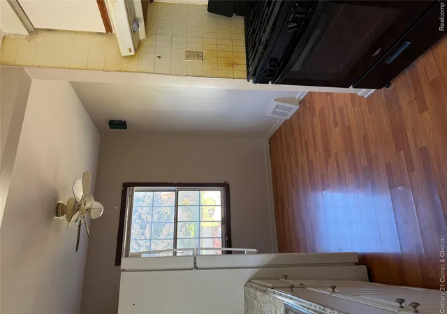 Photo 3 of Single family home for sale at 7612 Hazelton St, Dearborn Heights, MI 48127 | MLS# 20261071059 | Listing updated on 2026-09-04