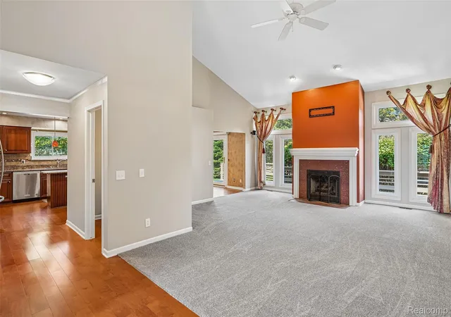 Photo 4 of Single family home for sale at 1781 S Shore Dr, Rochester Hills, MI 48307 | MLS# 20261071061 | Listing updated on 2026-09-15