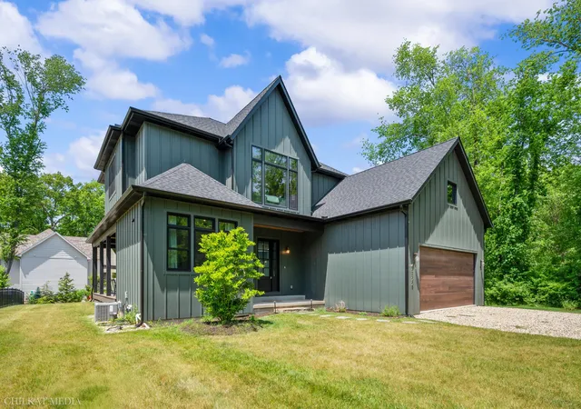 Photo 2 of Single family home for sale at 45322 Fairway Dr, New Buffalo, MI 49117 | MLS# 69026046876 | Listing updated on 2026-09-03