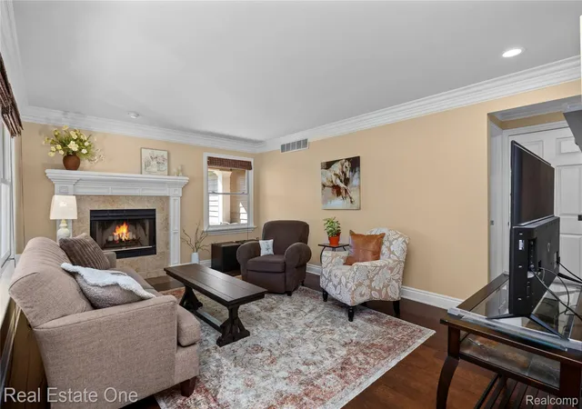 Photo 3 of Single family home for sale at 6029 Hidden Pines Trl, White Lake, MI 48383 | MLS# 20261071073 | Listing updated on 2026-10-17